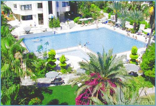 Aqua Hotel 19
